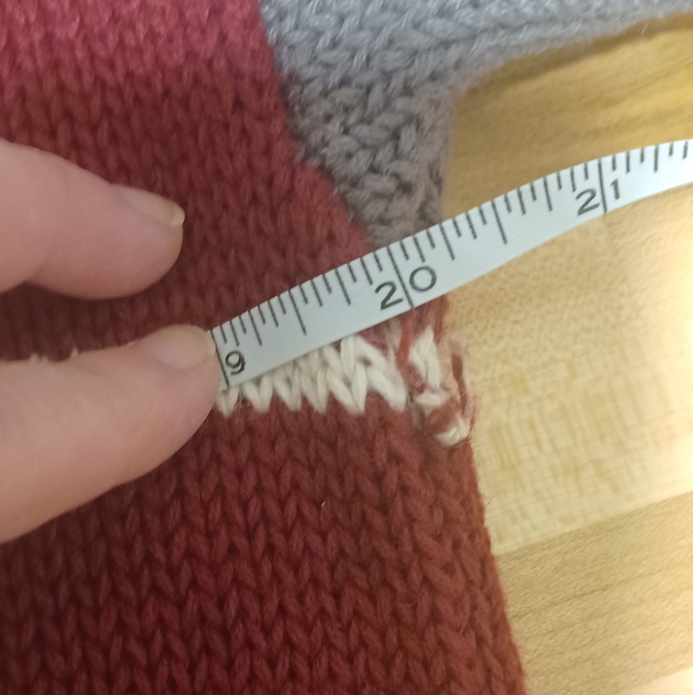 Retro Sweater - Picture 7 of 7